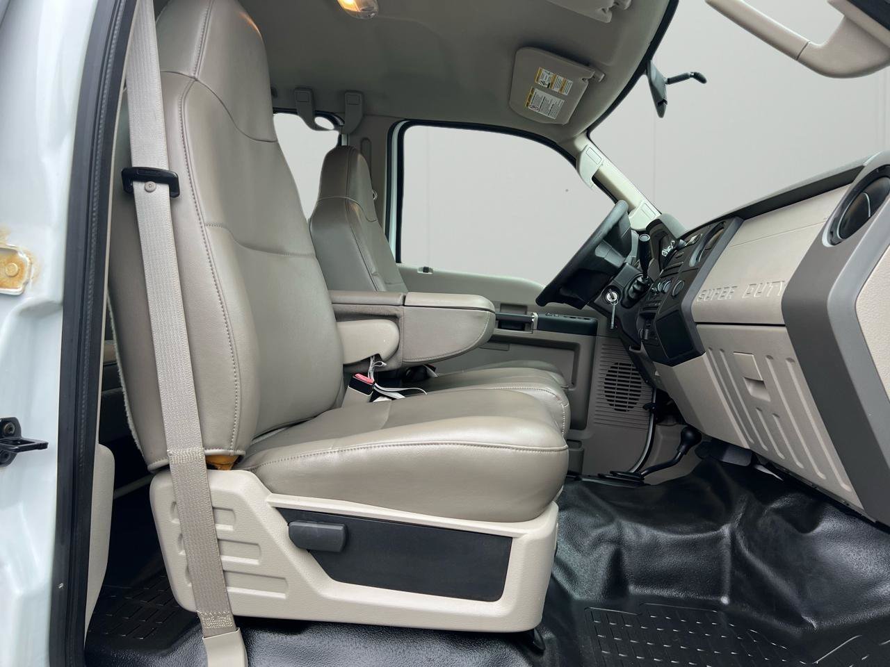 Used 2008 Ford F350 XLT AWD/4WD image 18