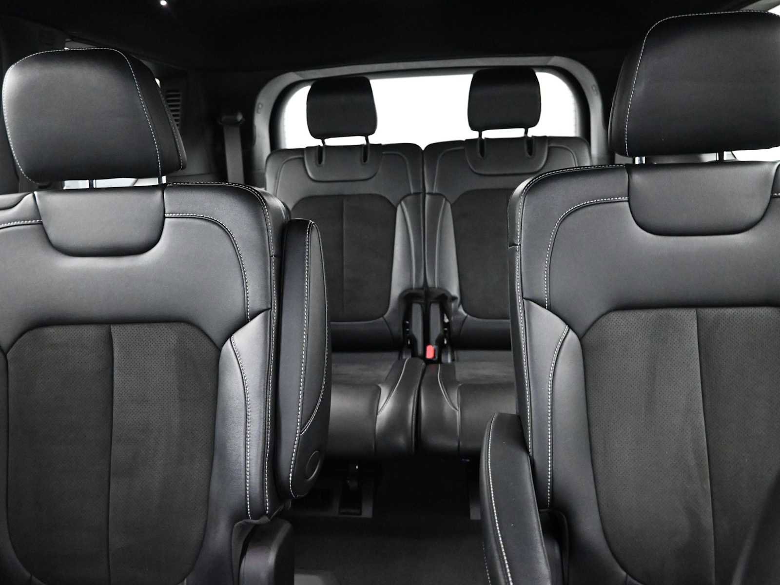 Used 2021 Jeep Grand Cherokee L Laredo image 16