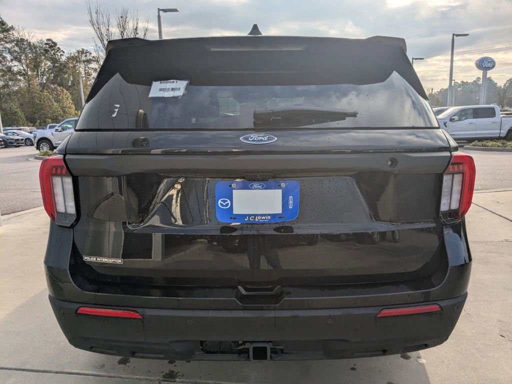 New 2025 Ford Explorer 4WD Police Interceptor image 5