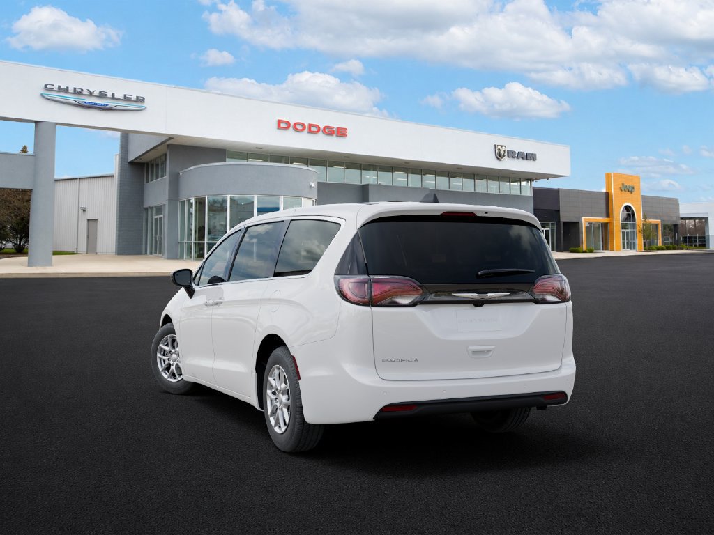 New 2027 Chrysler Pacifica LX FWD image 3