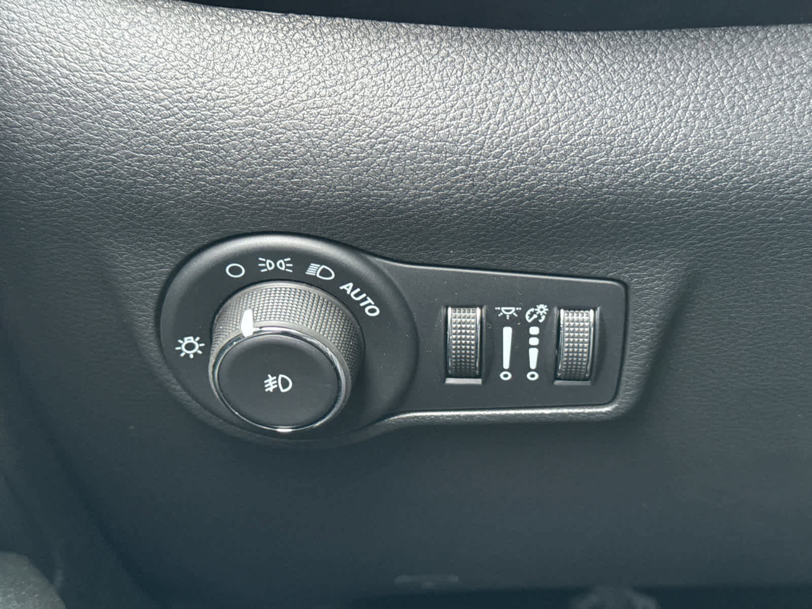 New 2026 Jeep Compass Limited AWD/4WD image 22