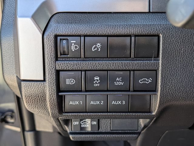 Used 2024 Toyota Tacoma TRD Sport w/ TRD Sport Premium Package AWD/4WD image 25