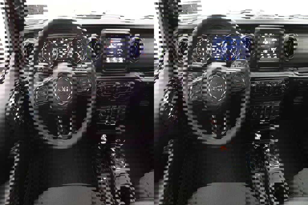 Used 2023 Jeep Wrangler Unlimited image 13