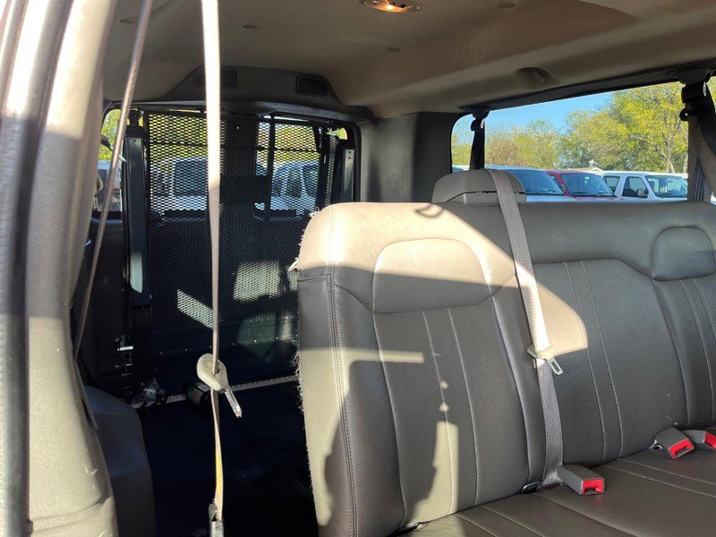 Used 2015 Chevrolet Express 3500 LS image 11
