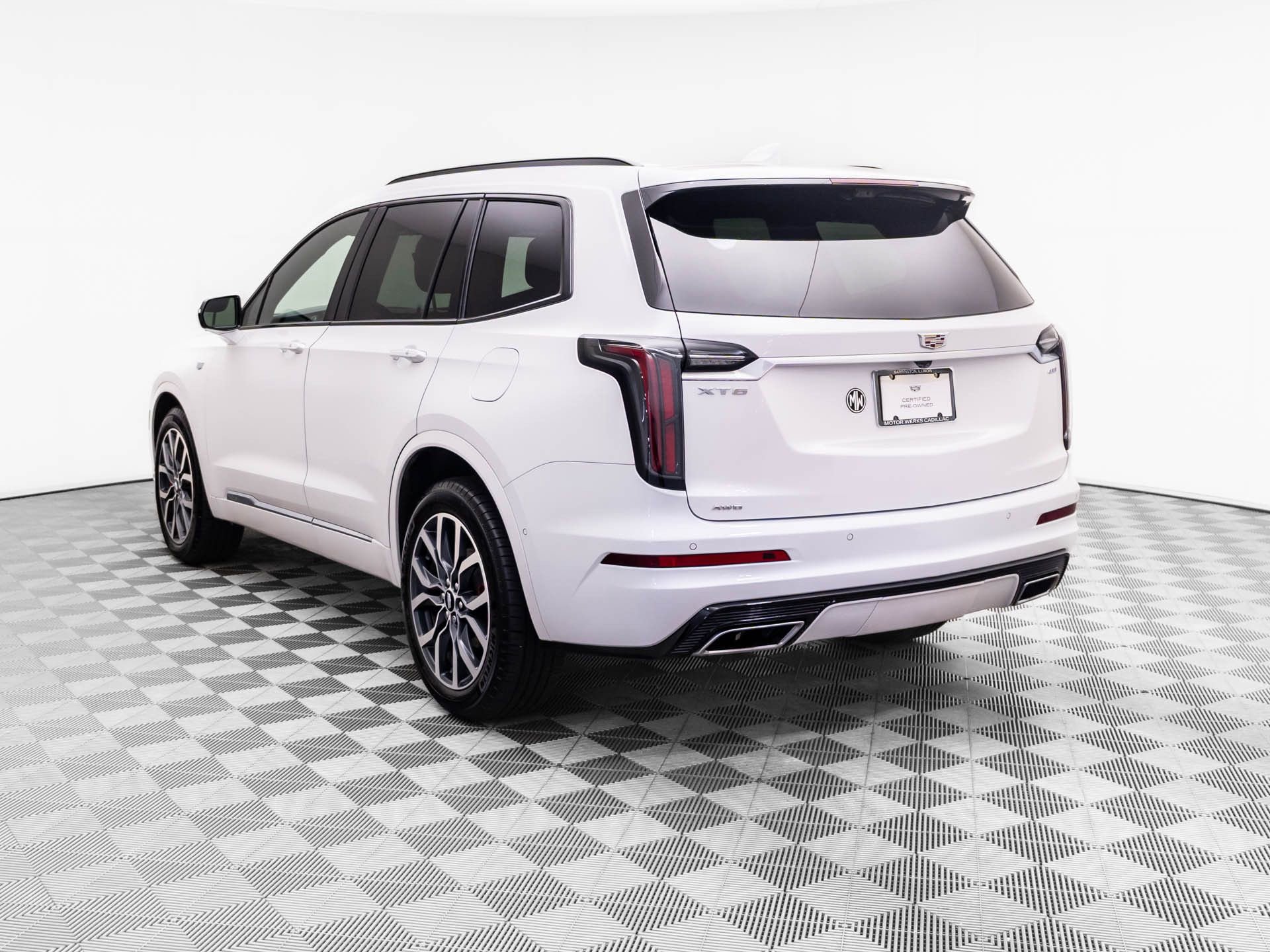Certified 2025 Cadillac XT6 Sport w/ Platinum Package video 3