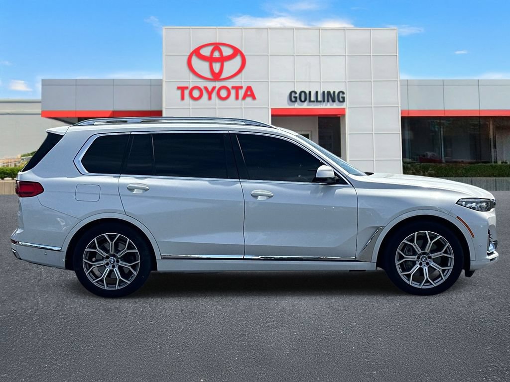 Used 2022 BMW X7 xDrive40i w/ Premium Package AWD/4WD image 6