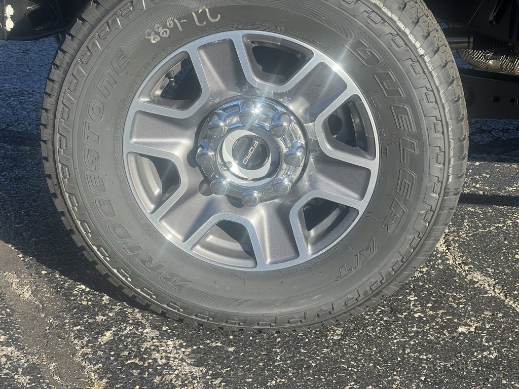 New 2026 Ford F350 Lariat image 10
