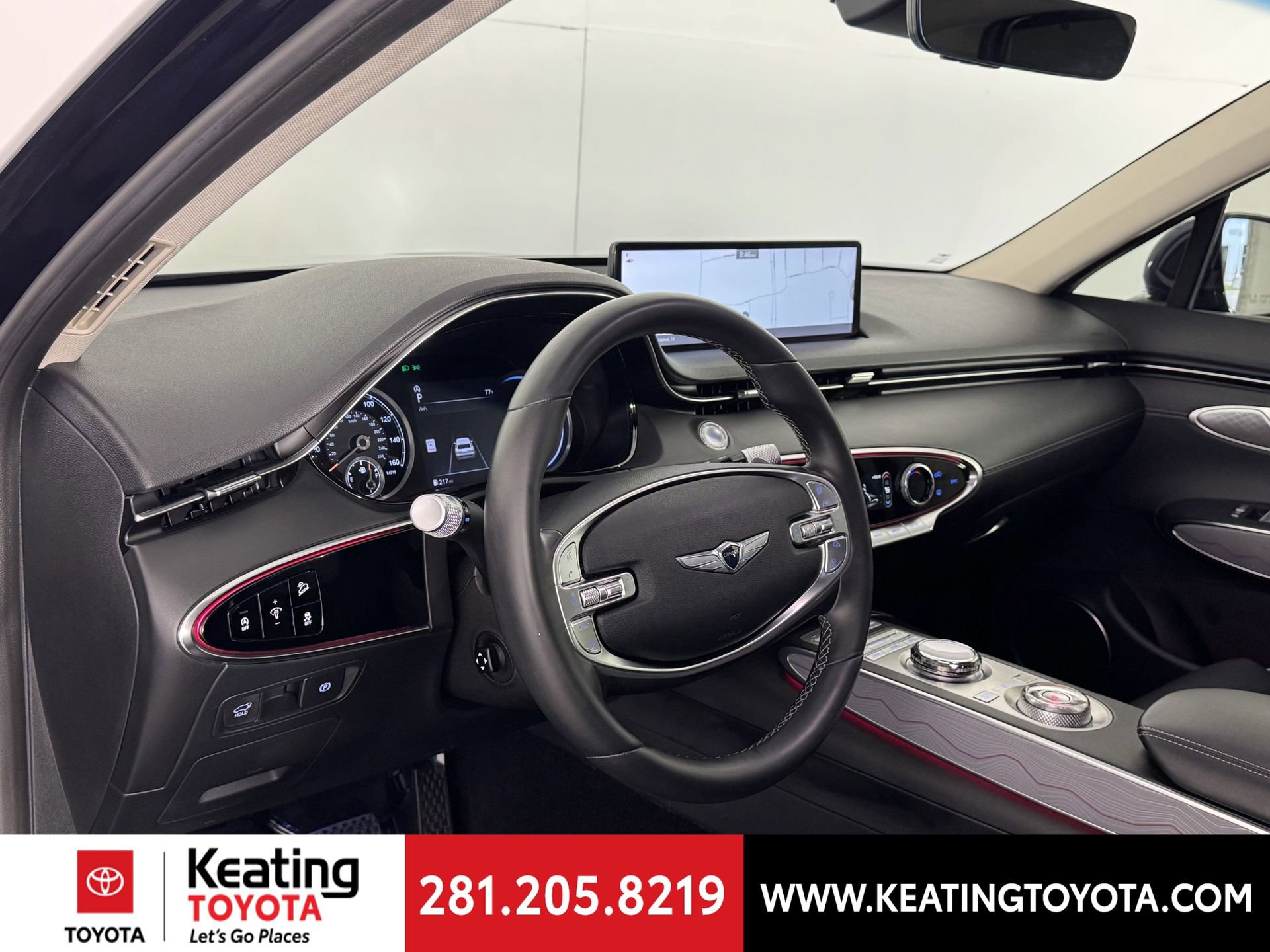 Used 2023 Genesis GV70 2.5T w/ Advanced Package image 13