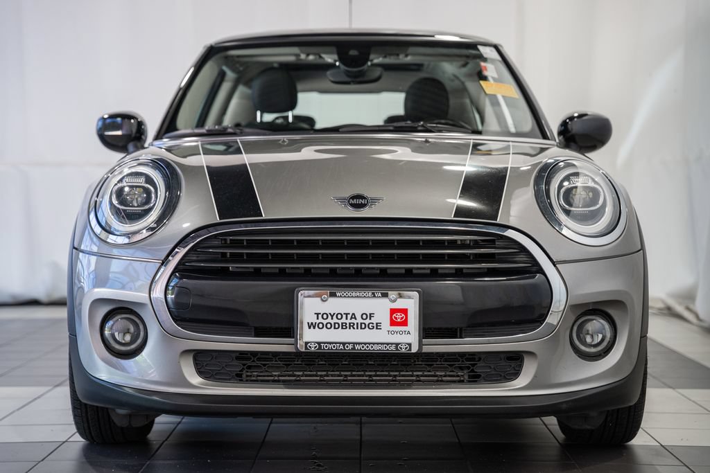 Used 2020 MINI Cooper 2-Door Hardtop FWD image 2