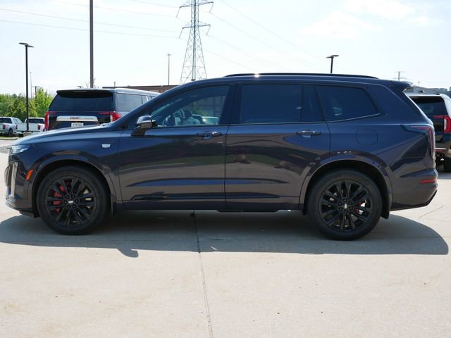Used 2024 Cadillac XT6 Sport image 4