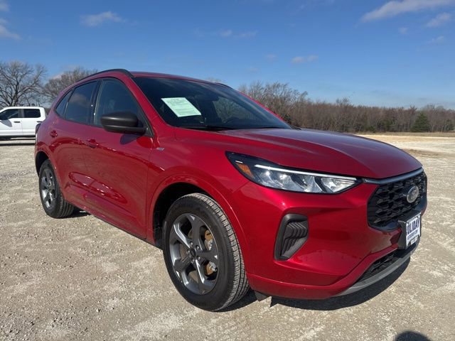 Used 2024 Ford Escape ST-Line AWD/4WD image 1