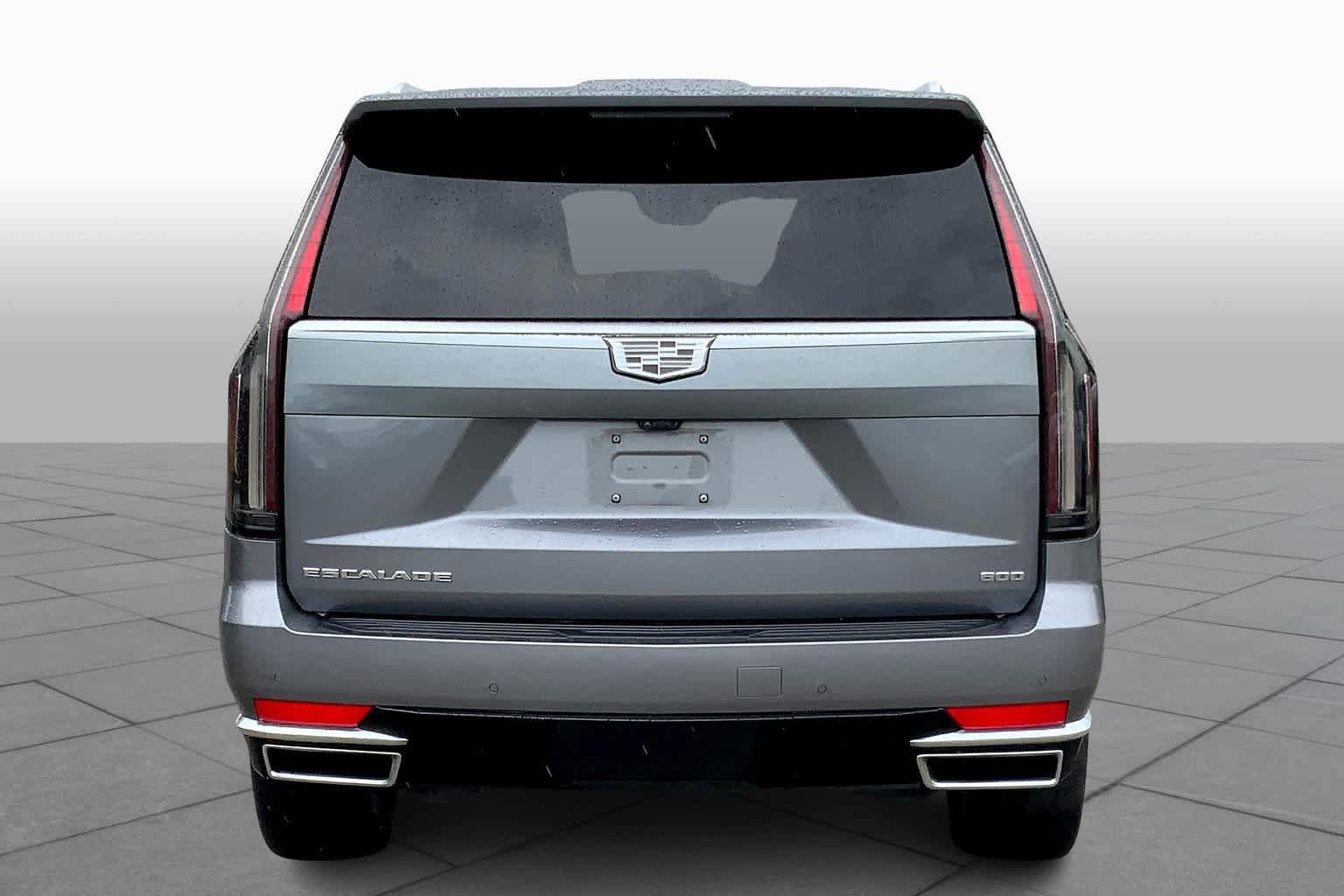 Used 2021 Cadillac Escalade Premium Luxury w/ Driver Assist Tech Package AWD/4WD image 5