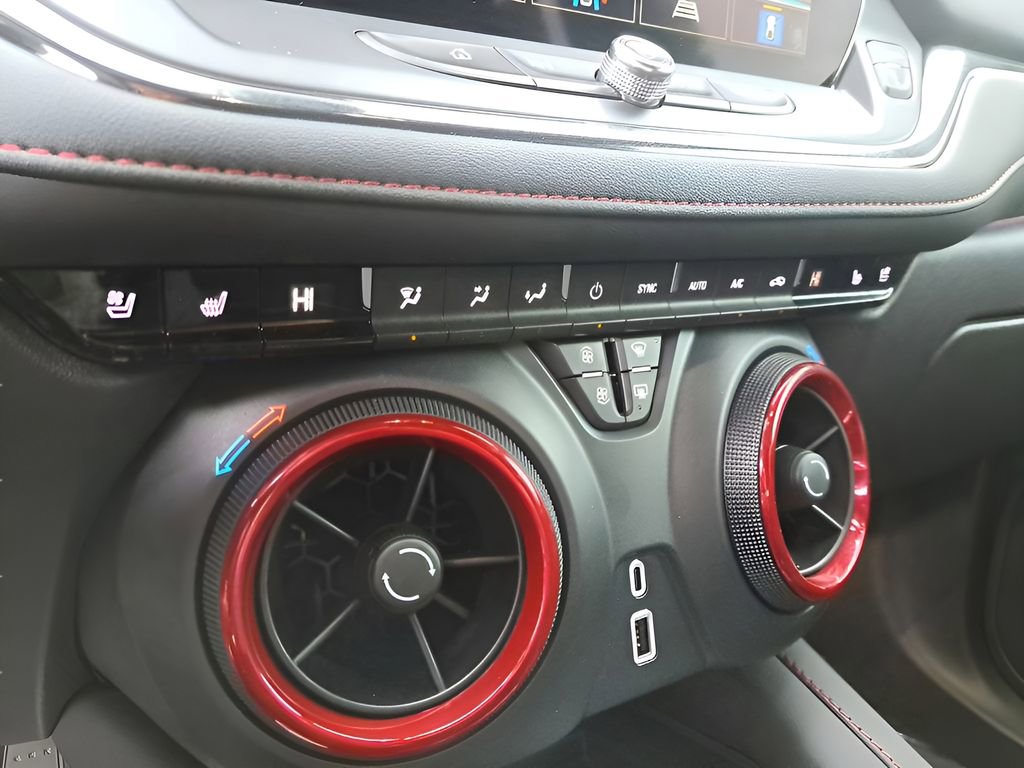 Used 2024 Chevrolet Blazer RS w/ Driver Confidence II Package FWD image 24