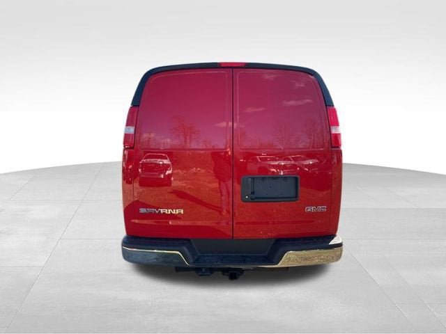 New 2026 GMC Savana 3500 w/ Driver Convenience Package RWD image 5