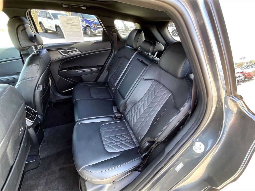 Used 2024 Kia Sportage X-Line w/ X-Line Premium Package AWD/4WD image 14