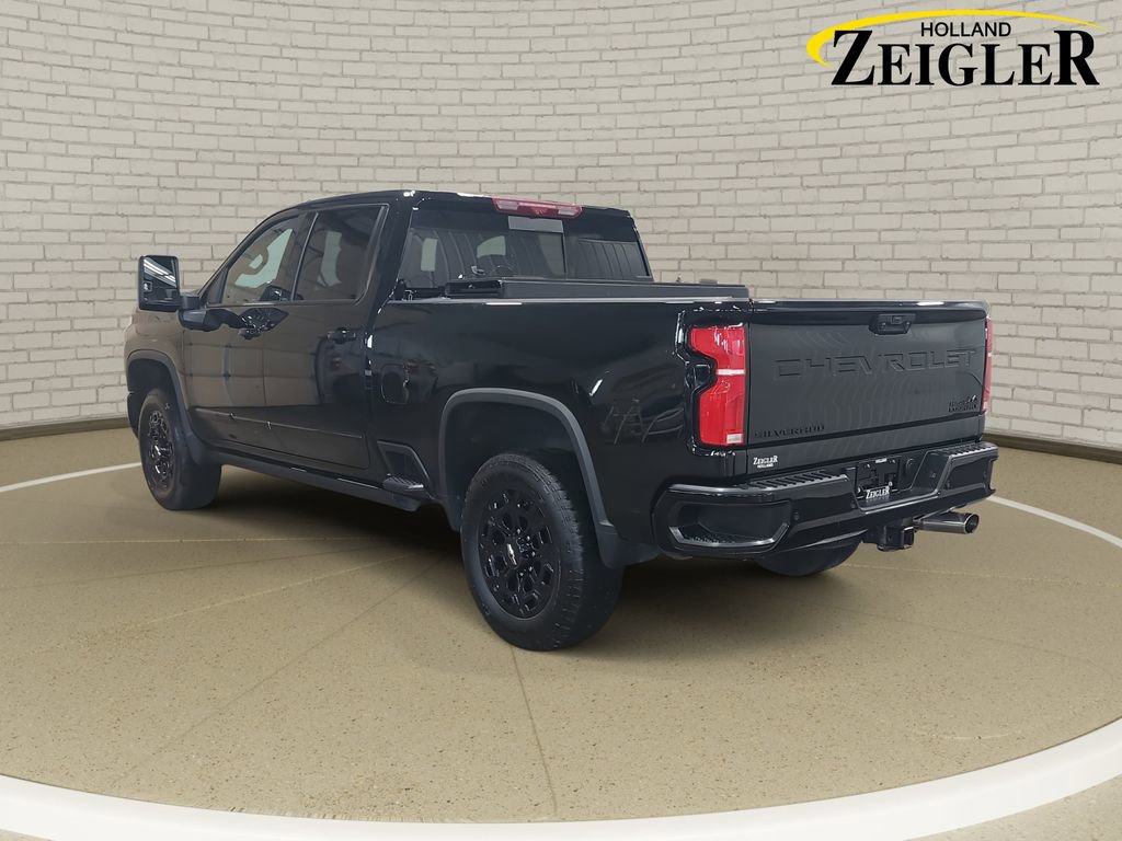 Used 2024 Chevrolet Silverado 3500 High Country w/ High Country Premium Package image 7