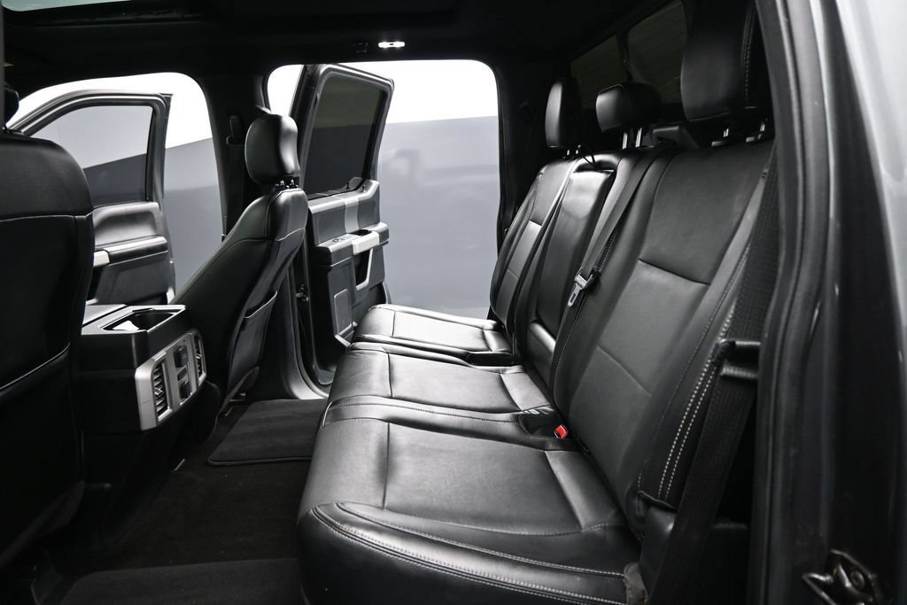 Used 2015 Ford F150 Lariat w/ Equipment Group 502A Luxury AWD/4WD image 19