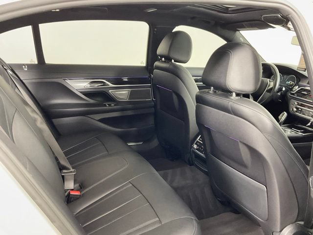 Used 2017 BMW 740i RWD image 22
