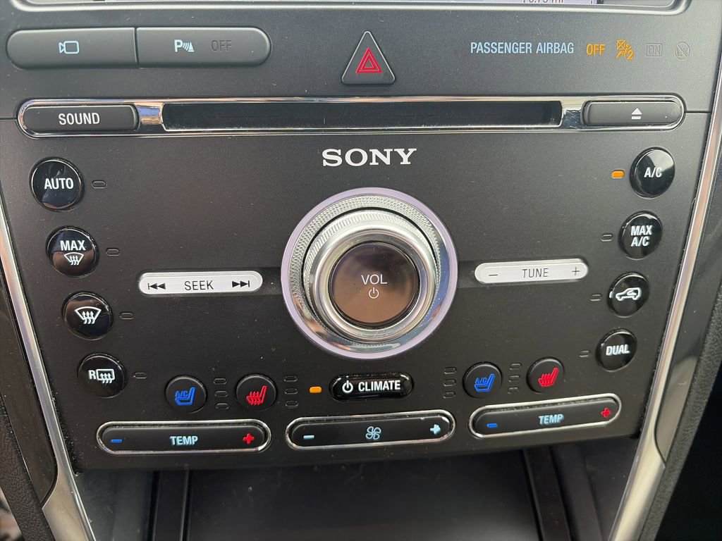 Used 2018 Ford Explorer Limited FWD image 26