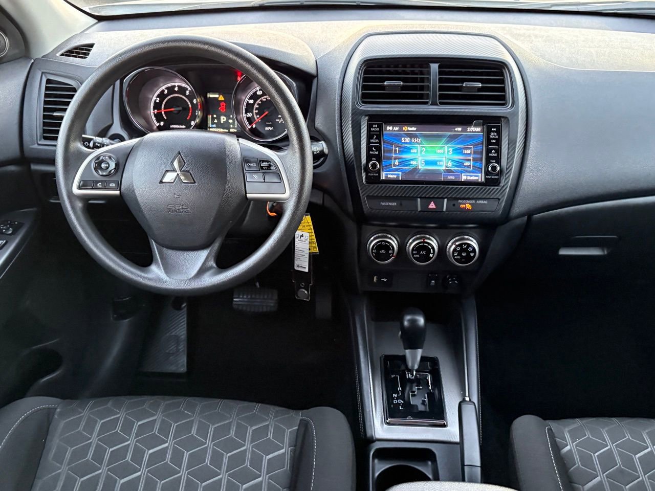 Used 2024 Mitsubishi Outlander Sport 2.0 ES image 12