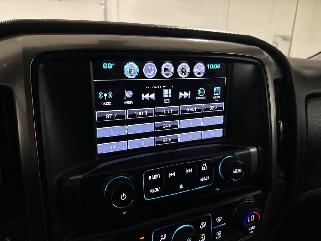 Used 2018 Chevrolet Silverado 2500 LT w/ Midnight Edition image 14