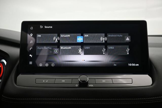 Used 2025 Nissan Rogue SL AWD/4WD image 16