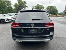 Used 2018 Volkswagen Atlas SE AWD/4WD image 4