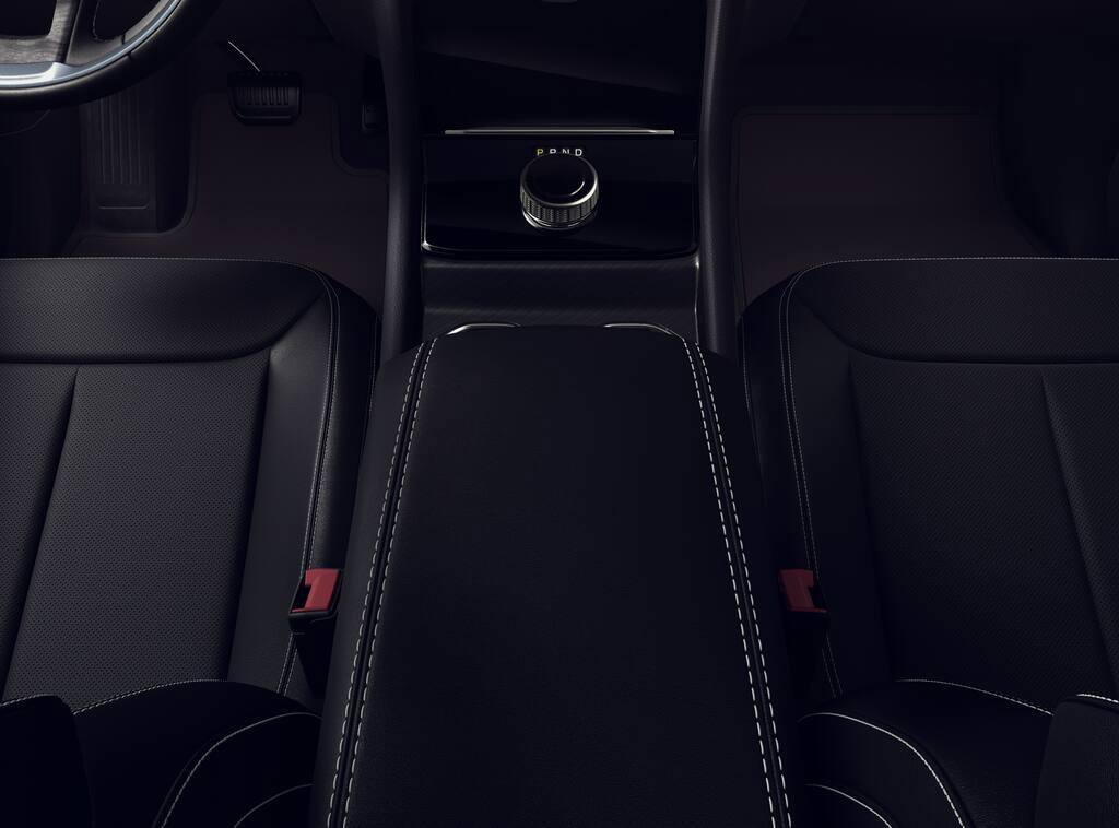 New 2026 Jeep Grand Cherokee Altitude image 4