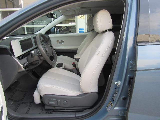 Used 2023 Hyundai Ioniq 5 Limited image 16
