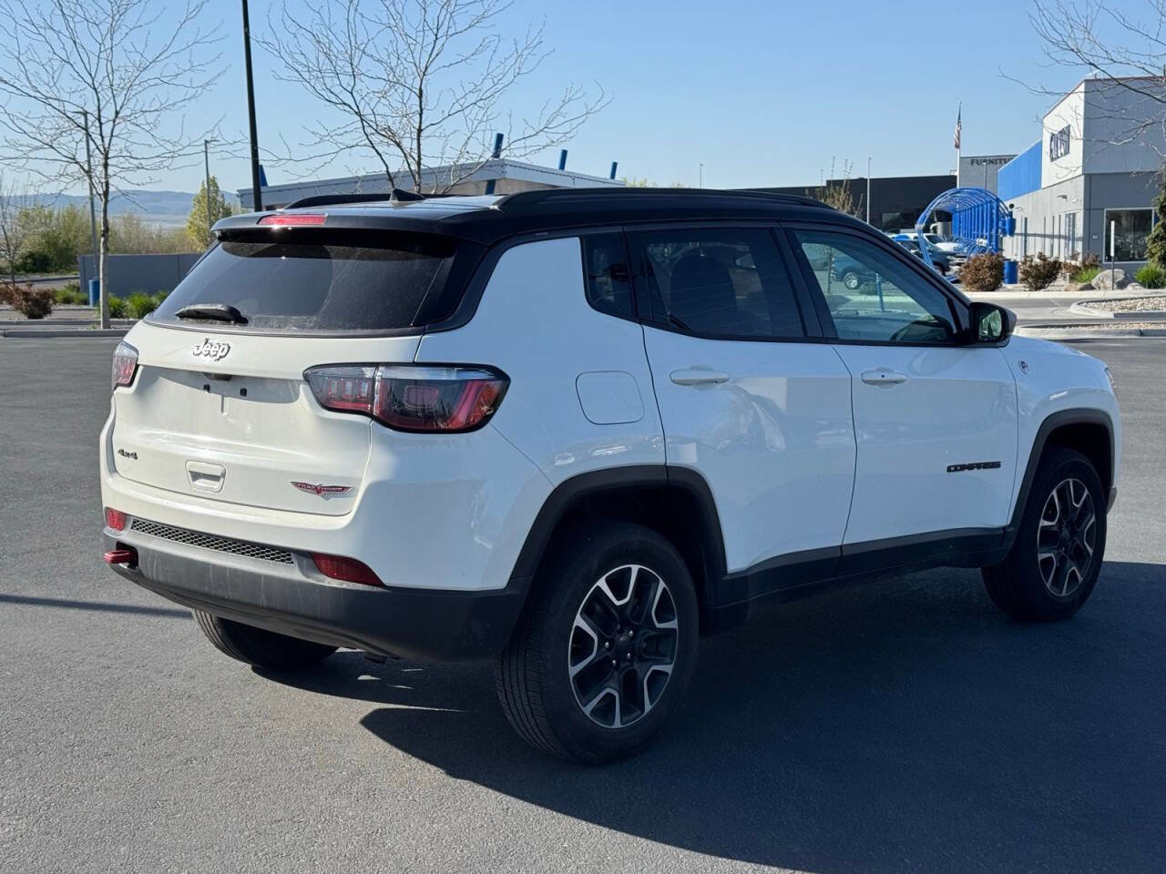 Used 2020 Jeep Compass Trailhawk AWD/4WD image 7