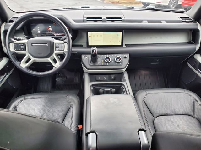 Used 2024 Land Rover Defender 110 S image 12