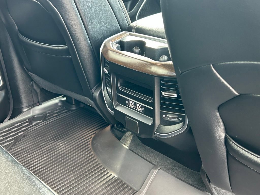 Used 2022 RAM 1500 Laramie AWD/4WD image 44