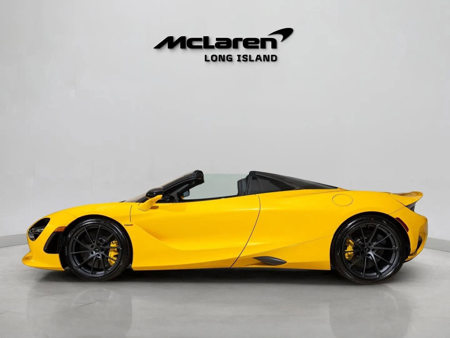 New 2026 McLaren 750S Spider image 4