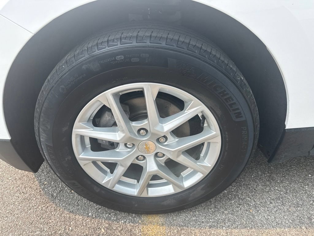 Used 2022 Chevrolet Equinox LT FWD image 39