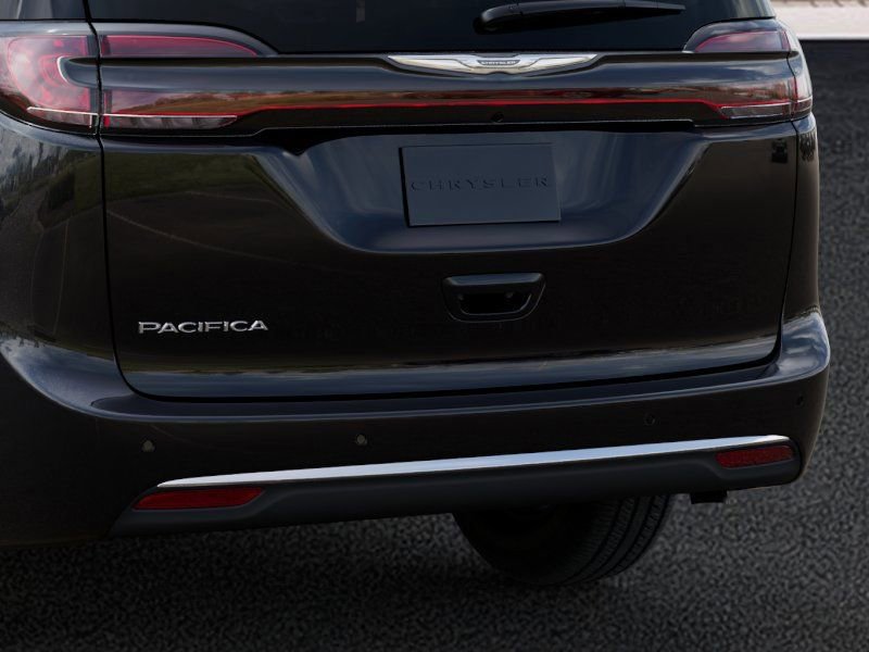 New 2026 Chrysler Pacifica Select image 13