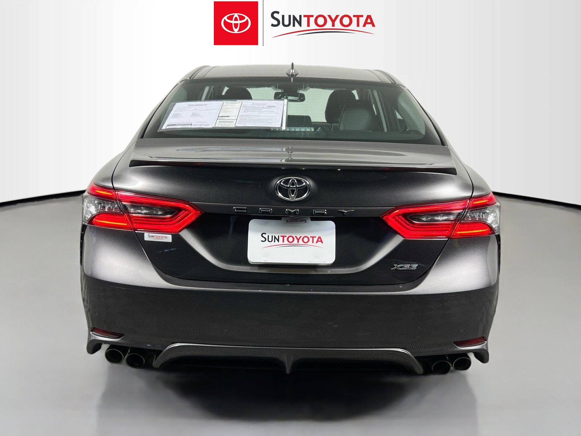Used 2024 Toyota Camry XSE FWD image 5