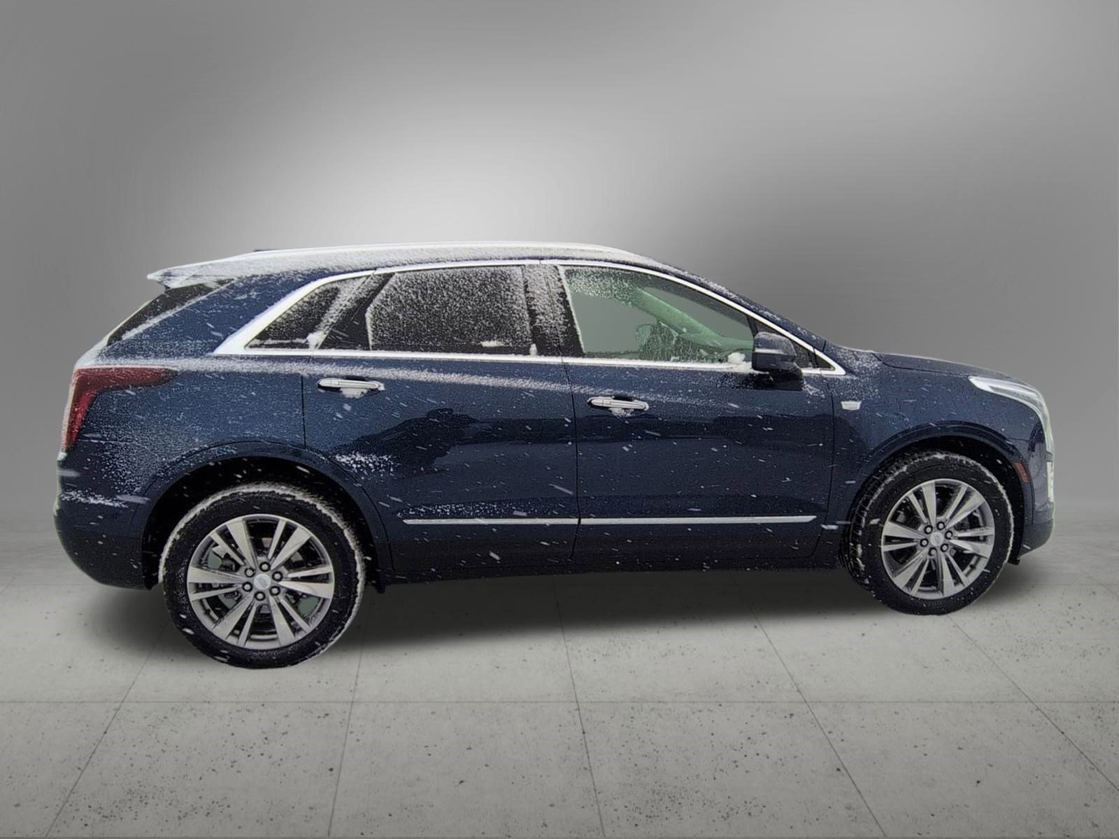 Certified 2024 Cadillac XT5 Premium Luxury image 5