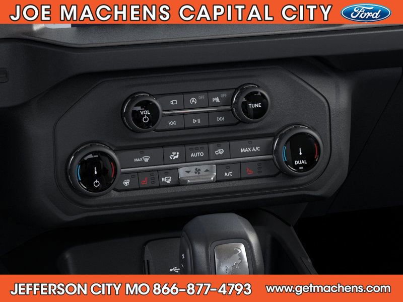 New 2025 Ford Bronco Outer Banks image 17