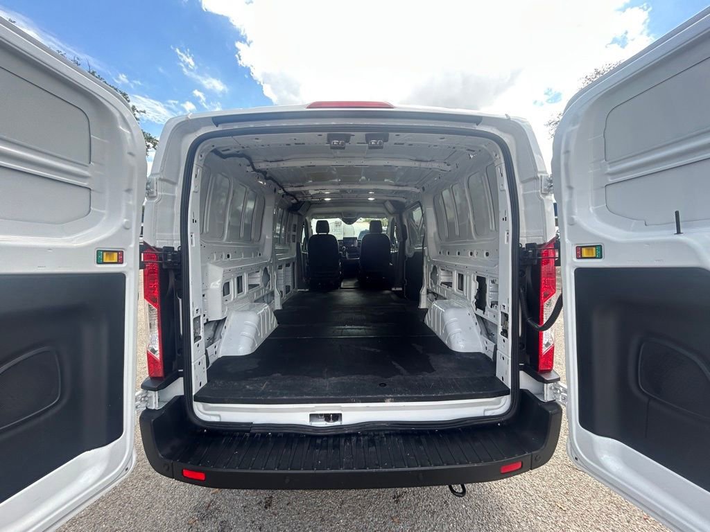 Certified 2024 Ford Transit 350 Low Roof image 30