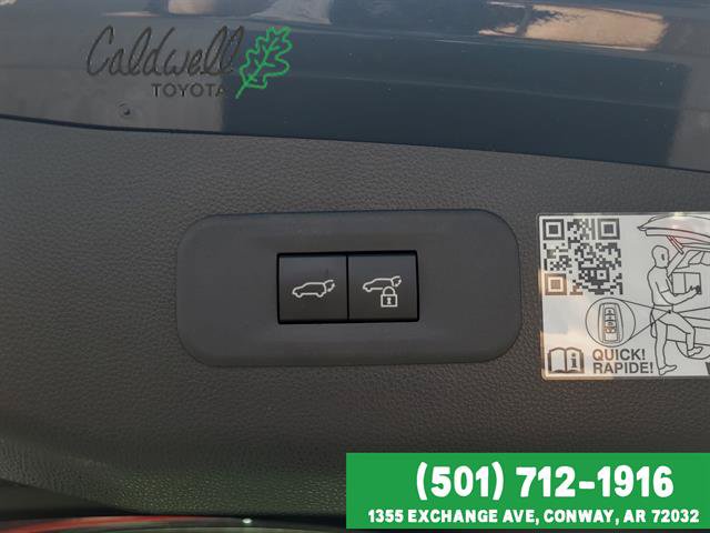 Certified 2025 Toyota Crown Signia w/ Advanced Technology Package AWD/4WD image 16