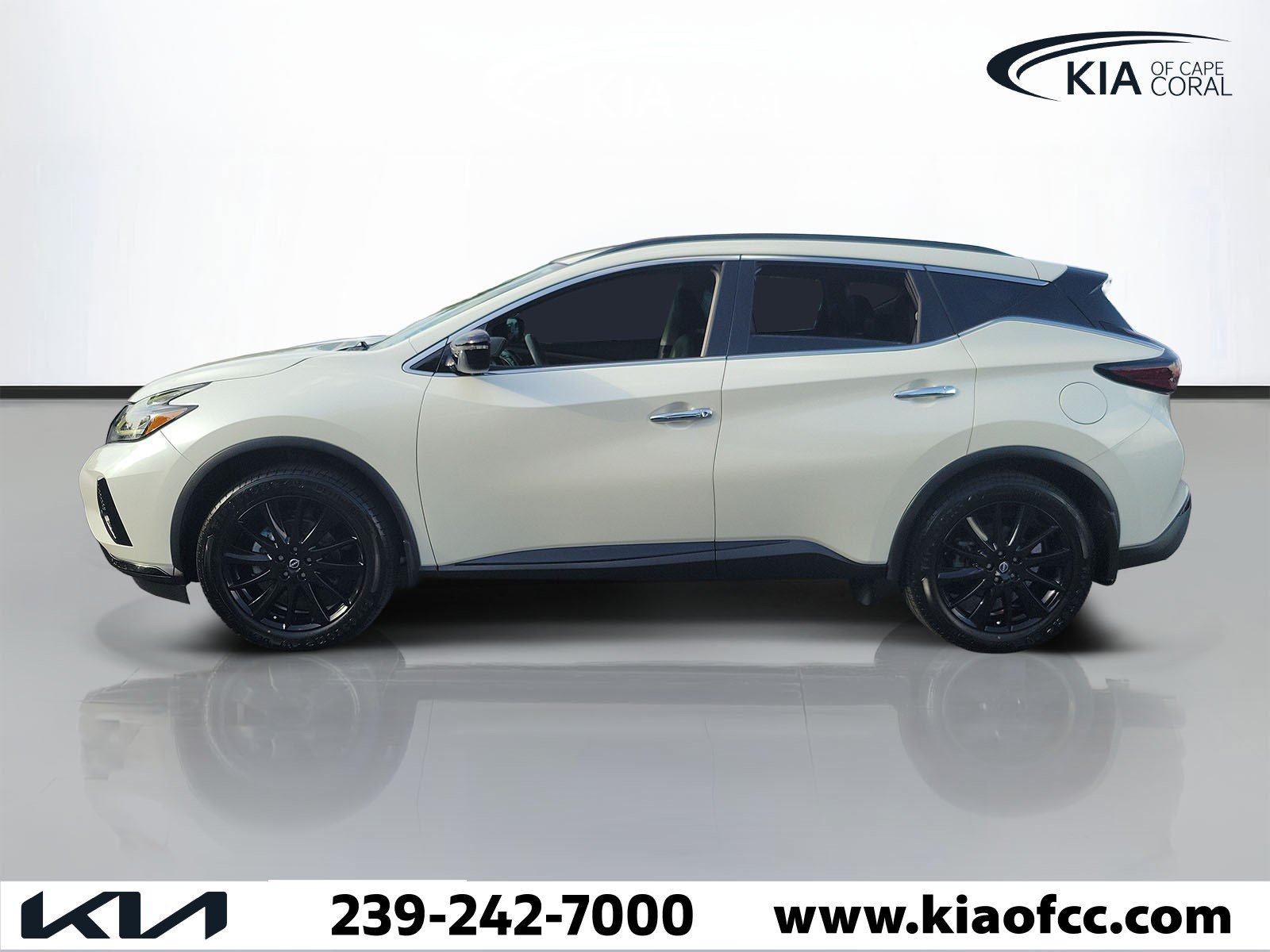 Used 2023 Nissan Murano SV w/ SV Midnight Edition Package AWD/4WD image 4