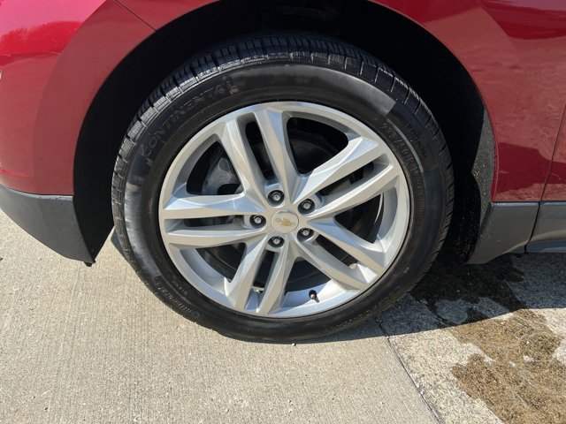 Used 2020 Chevrolet Equinox Premier FWD image 34
