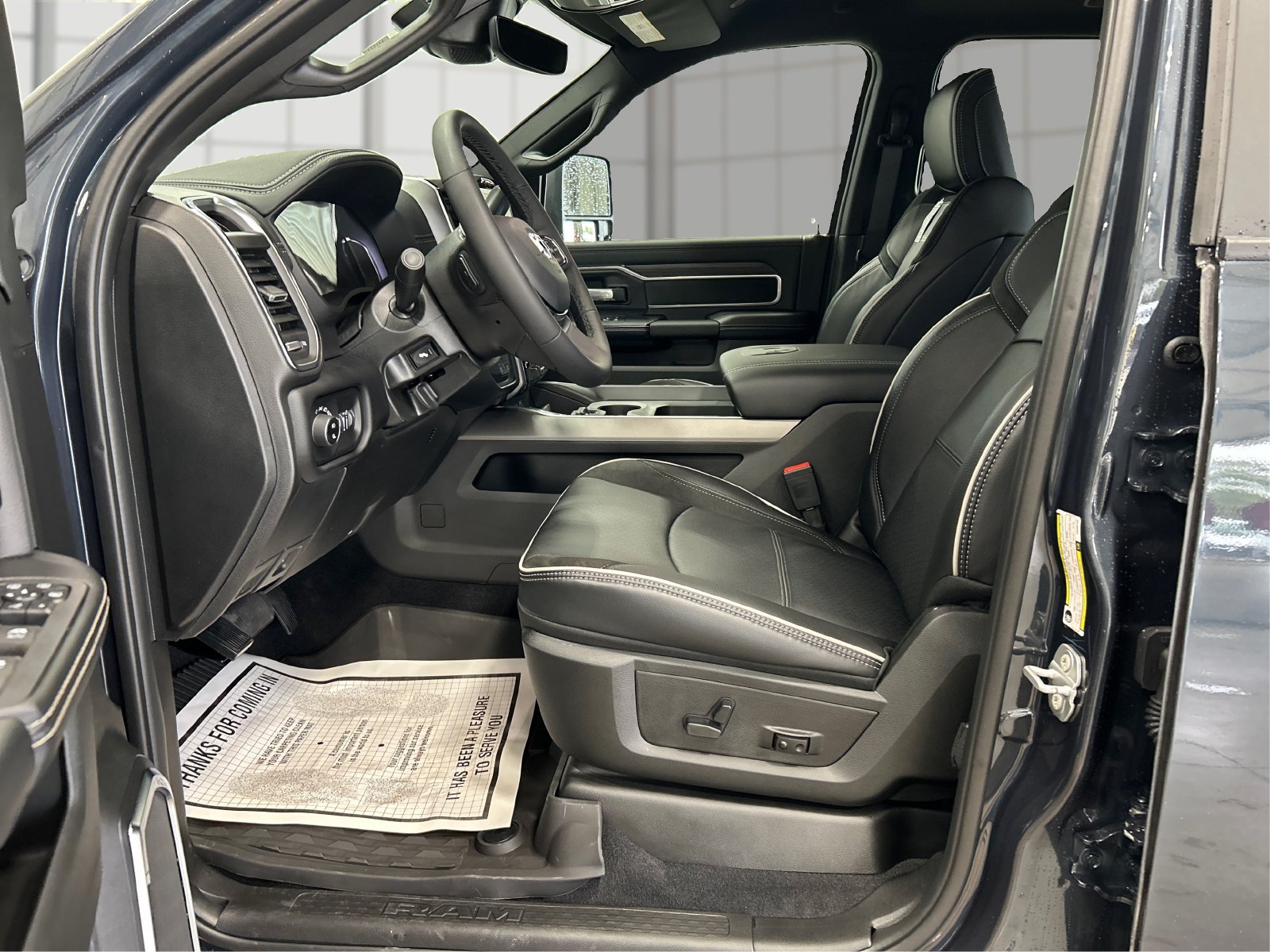 New 2027 RAM 2500 Laramie w/ Night Edition AWD/4WD image 9
