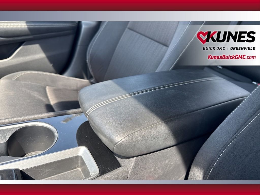 Used 2024 Nissan Altima 2.5 SV FWD image 29