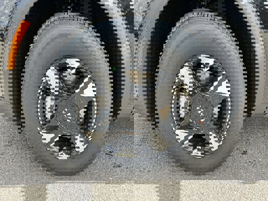 New 2026 Kia Sportage LX image 8