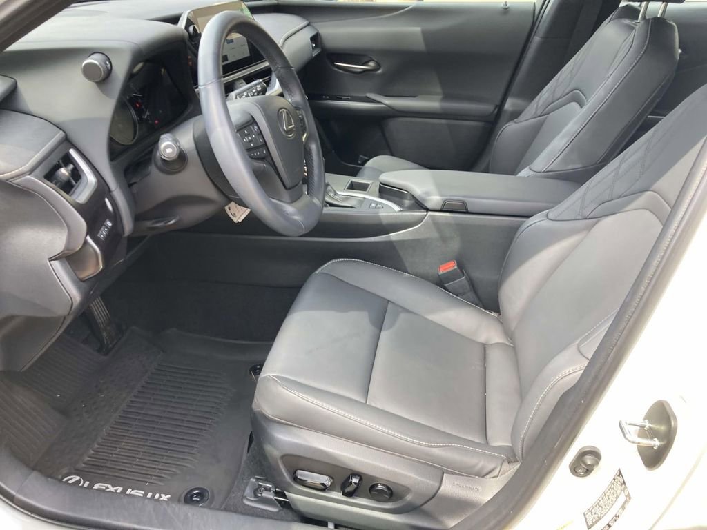 Used 2023 Lexus UX 250h 250h Base image 12