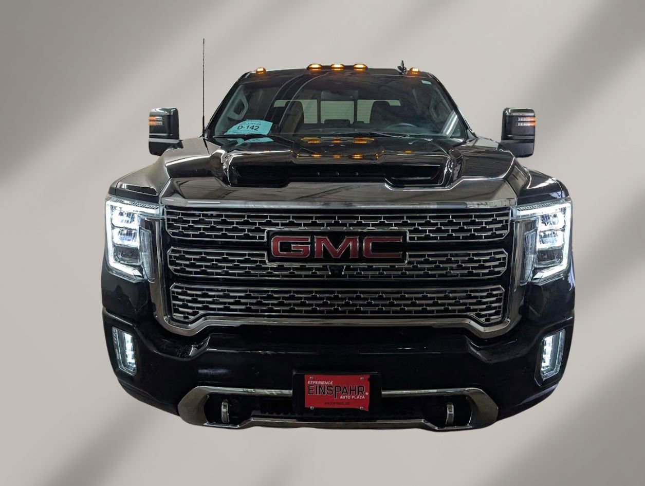 Used 2022 GMC Sierra 3500 Denali image 2