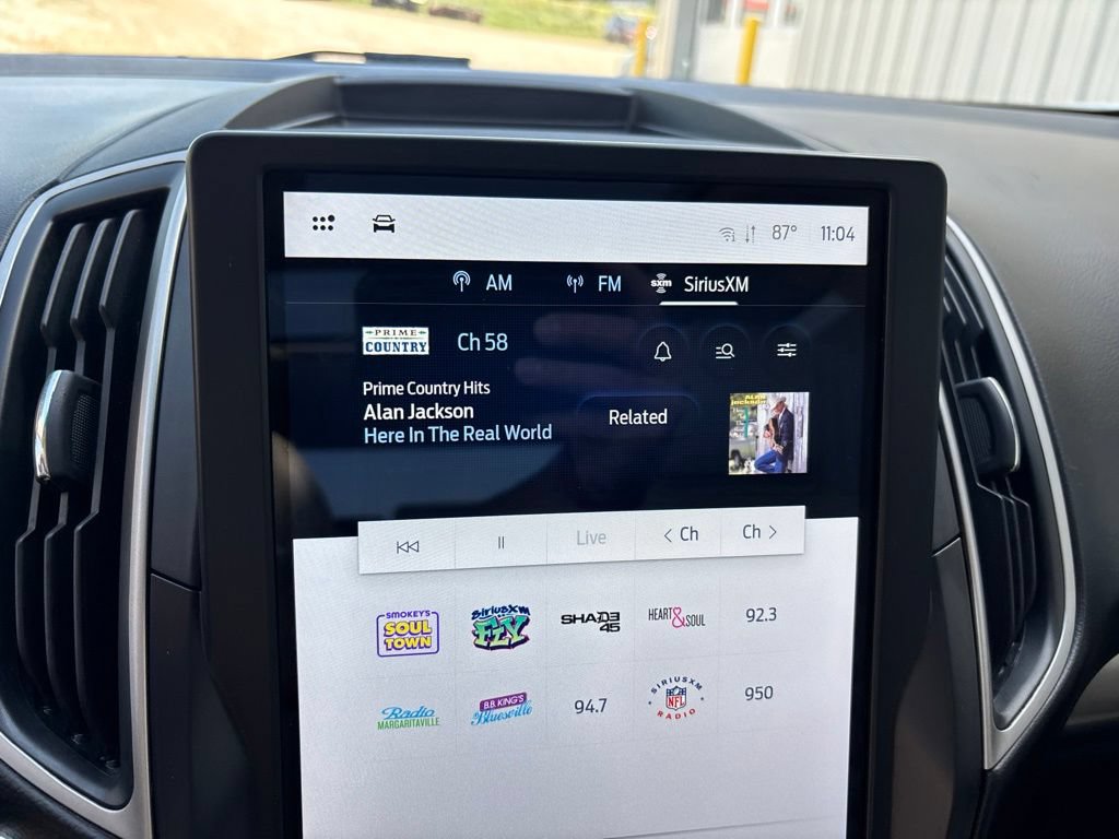 Used 2023 Ford Edge SEL w/ Convenience Package AWD/4WD image 17