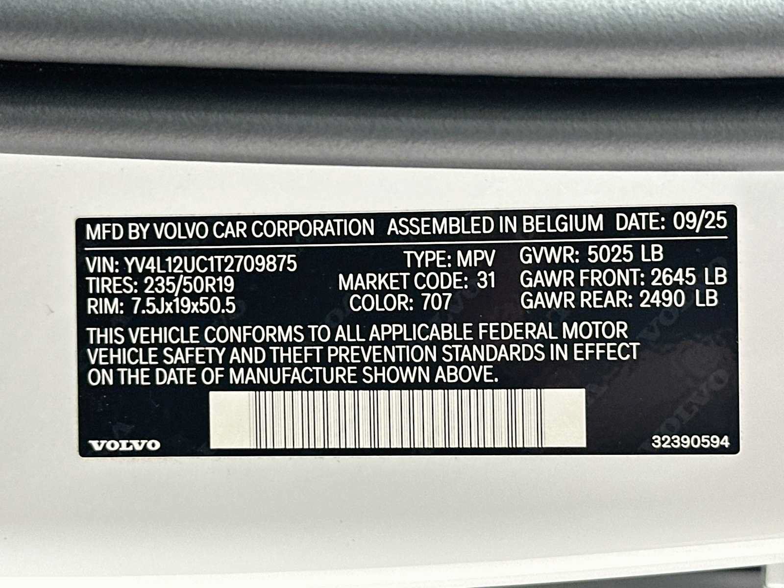 Used 2026 Volvo XC40 B5 Plus w/ Protection Package Premier AWD/4WD image 31