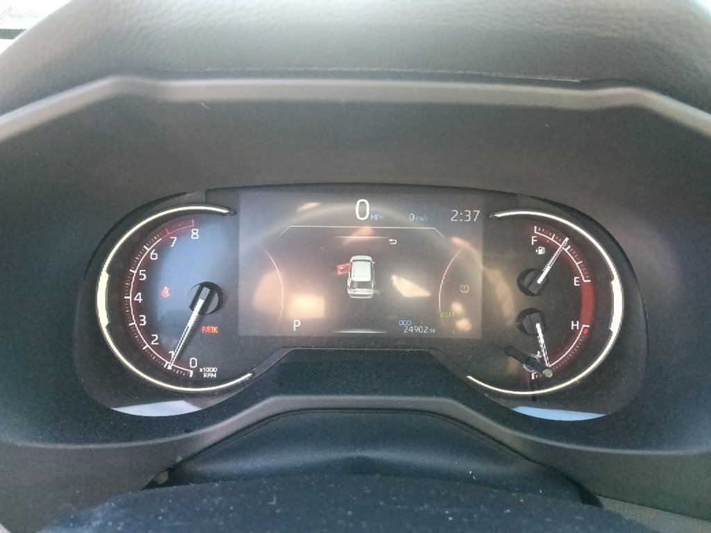 Used 2024 Toyota RAV4 XLE Premium image 20